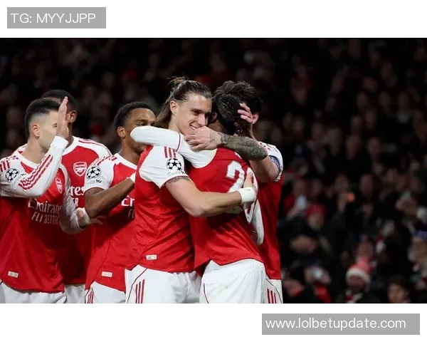 西甲激战:拜仁狂胜阿森纳五球惨败引发全场热议与反思